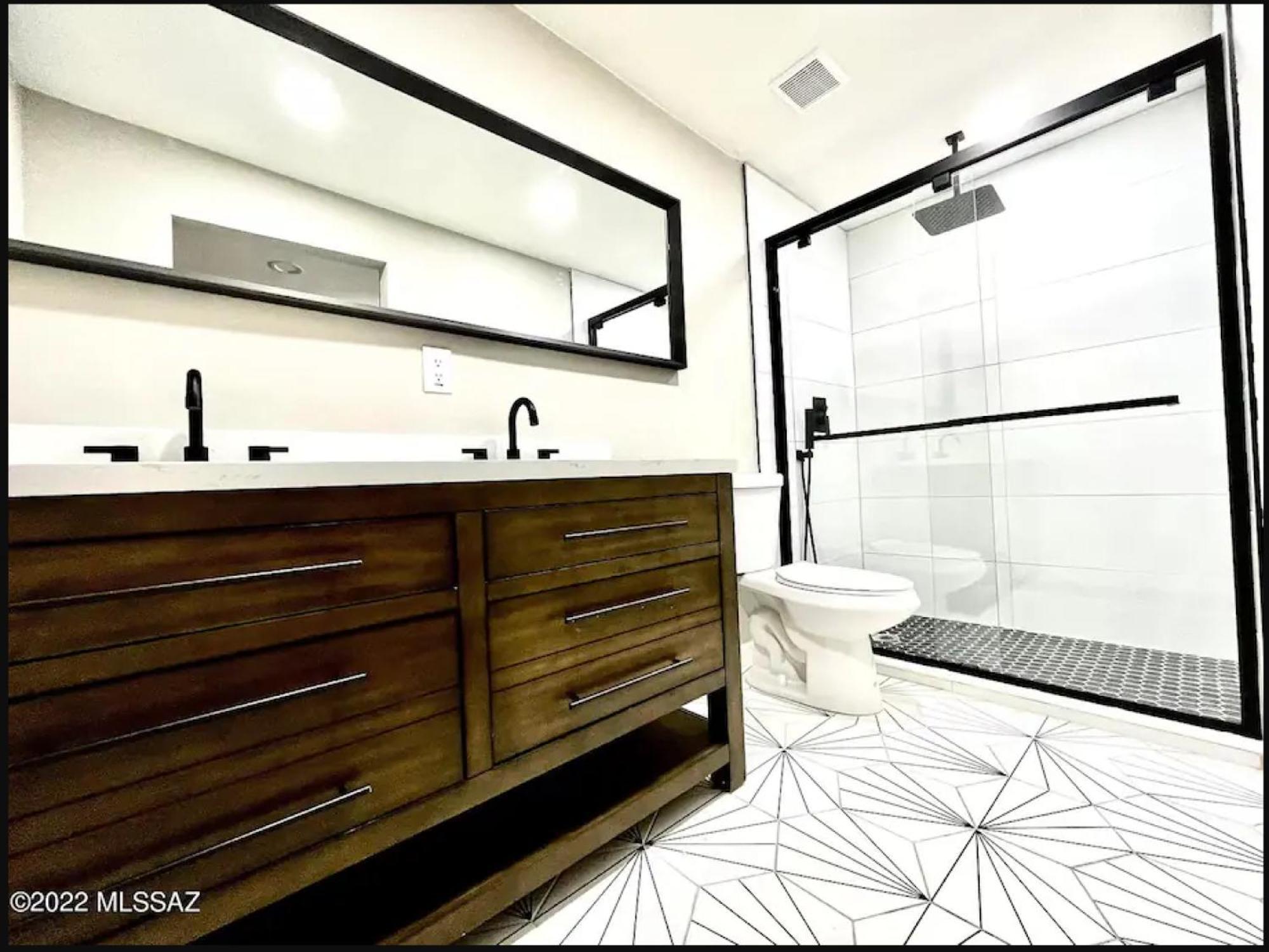 Private Home - Heated Pool, Billiards, Darts, Foosball, Fireplace, 5 Smart Tvs, Bbq, Cotton Bedding - The Saguaro Sanctuary, Pool Heat Optional Tucson Buitenkant foto